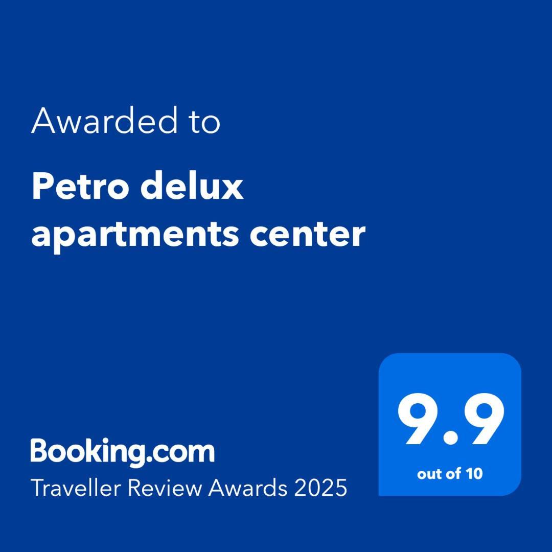 Petro delux apartments center Kaunas Esterno foto